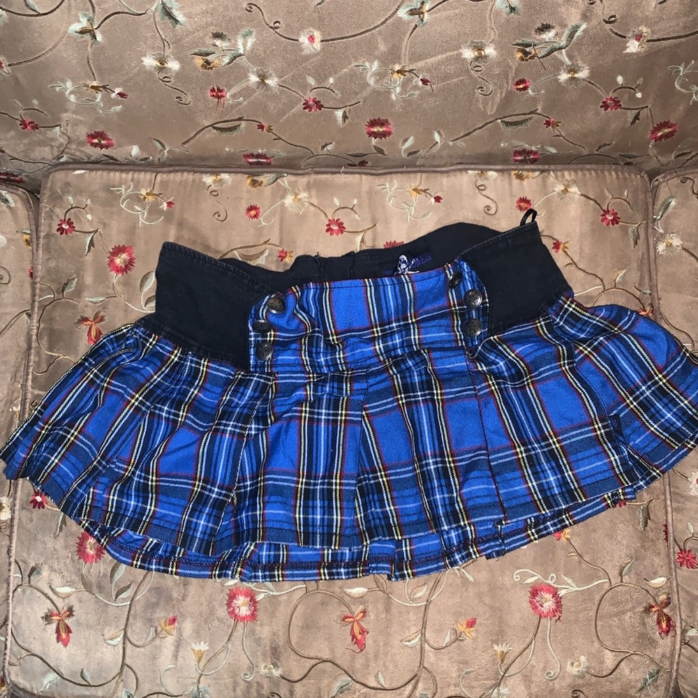 royal bones by tripp pleated mini skirt!!